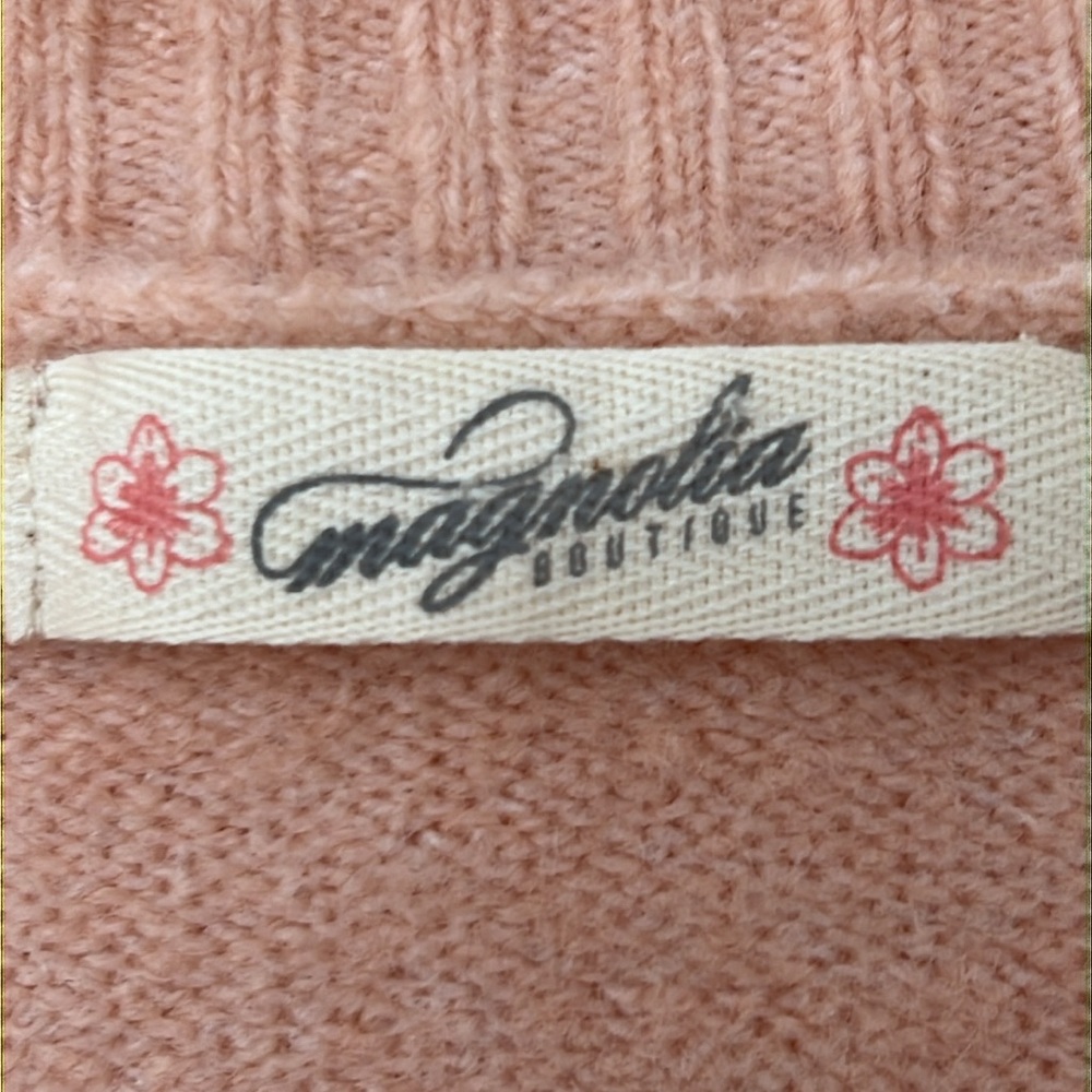 MAGNOLIA Sweater - Picture 9 of 10
